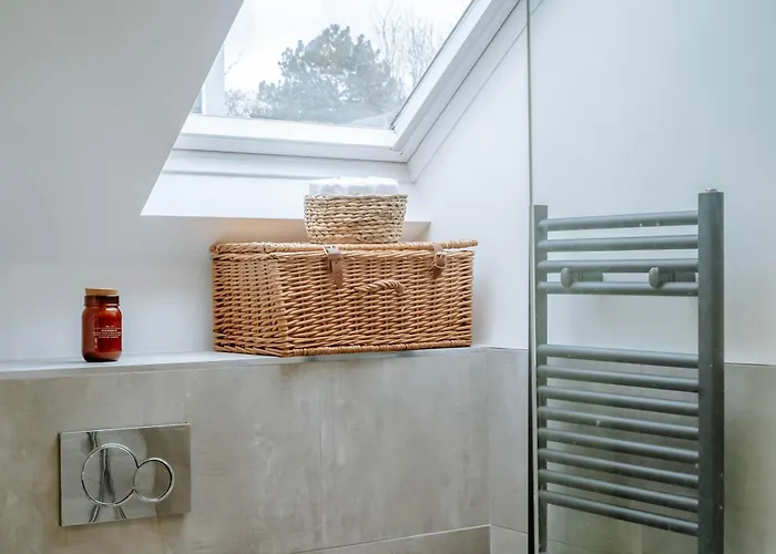 Spring Grove - * Harrogate